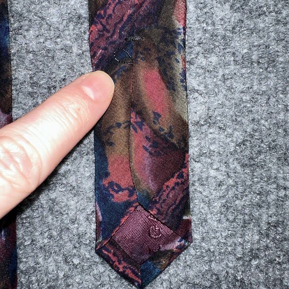 J GARCIA PINE AND ROCK COLLECTION Pink Blue Green SILK NECKTIE TIE - Picture 4 of 5